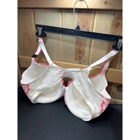 Victorias Secret Body Lined Perfect Coverage Bra 40DD White Pink Lace NWT - Picture 7 of 7